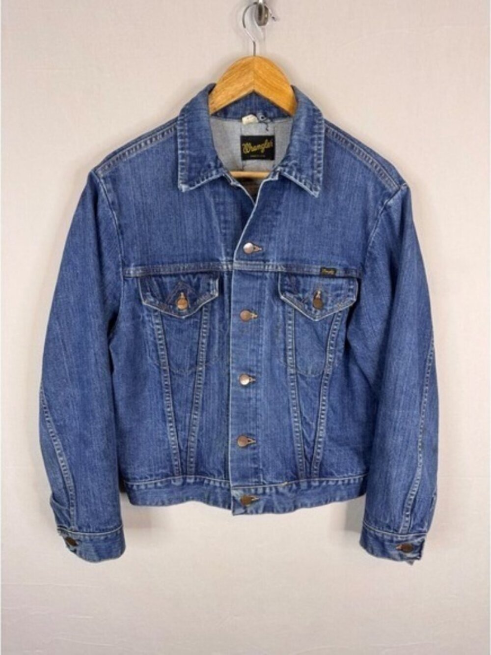 Vintage Wrangler Denim Jacket Mens 40 Blue Trucker Made in USA Mid Wash 70s